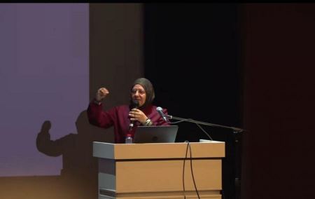 يوم دراسي بعنوان "اللغة العربية.. إلى أين؟"